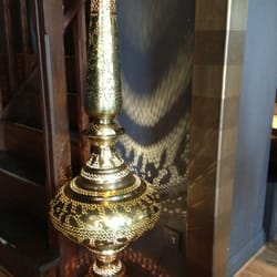 Nur - Fancy restaurant decorations
