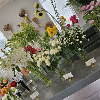 Got Flowers Jax - Make your own bouquets - Florists Near Me - Jacksonville, Florida