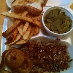 Saucey Bones Bbq - BBQ beef plate