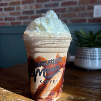 Summer Moon Coffee - Espresso Milkshake - Coffee & Tea Near Me - Leander, Texas