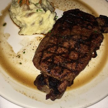 Chart House - Seafood Near Me - Boston, Massachusetts