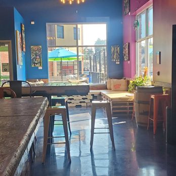 Voodoo Brewing - Sitting area w games available - Brewpubs Near Me - Houston, Pennsylvania
