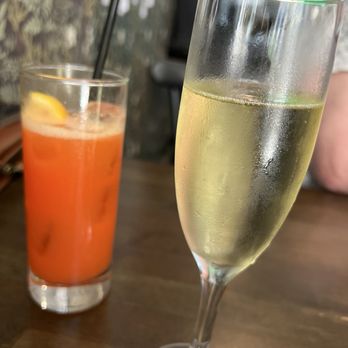 MarMo Cafe & Lounge - Coffee & Tea Near Me - Galveston, Texas
