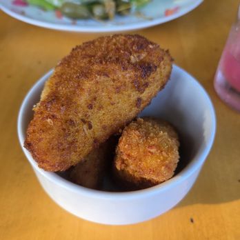 Boneyard Bistro - Fried Mac n Cheese - Barbeque Near Me - Sherman Oaks, California Boneyard Bistro - Fried Mac n Cheese - Barbeque Near Me - Sherman Oaks, California