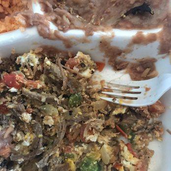 Los Petates - Among all the other things they didn't give us,they made sure to add a nice long curly tasty brown hair to my meal. - Mexican Near Me - Los Angeles, California