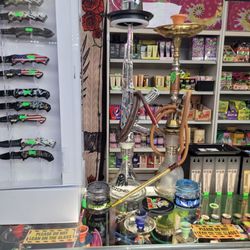 Sam's Shop - Shoo