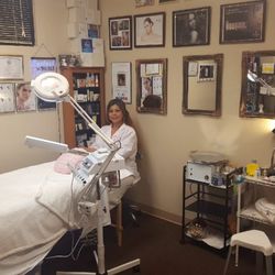 Ageless Beauty Wax Studio & Spa - Spa Treatment Room