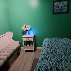 Serenity Haven Massage Therapy - Whether you'd like a relaxing massage, deep tissue massage or a massage to manage pain...contact us today.
