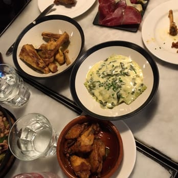 Tantarantana - Eggplant , raviolis and chicken wings! - Spanish Near Me - Barcelona, B Tantarantana - Eggplant , raviolis and chicken wings! - Spanish Near Me - Barcelona, B