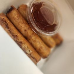 Lola’s Lumpia Food Truck - 4 piece Chicken Lumpia and sweet chili sauce