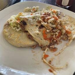 Pupusa revueltas Pupusa revueltas