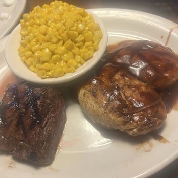 Texas Roadhouse - 6z sirloin steak, bbq chicken breast and sweet butter corn - Steakhouses Near Me - Yuma, Arizona