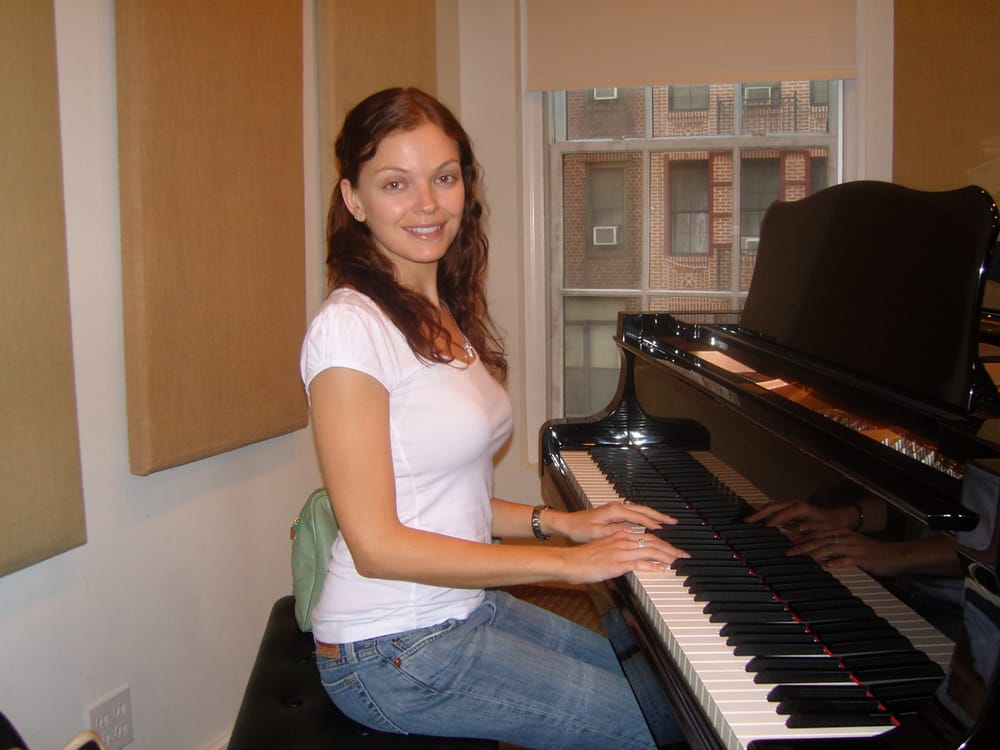10 PIANO STUDIO - Updated August 2024 - 220 E 78th St, New York, New ...