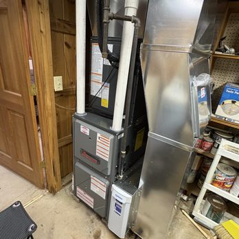 Denny's Heating & Cooling - Amana furnace with a Aprilaire filtration system - Heating & Air Conditioning/HVAC Near Me - Thorp, Wisconsin