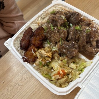 Blossom Market Hall - Oxtail plate. - Food Court Near Me - San Gabriel, California Blossom Market Hall - Oxtail plate. - Food Court Near Me - San Gabriel, California
