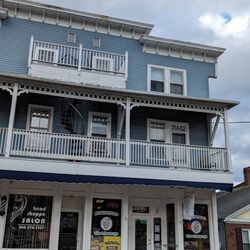 New Hartford Wine & Beverage