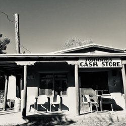 Johnnie's Cash Store