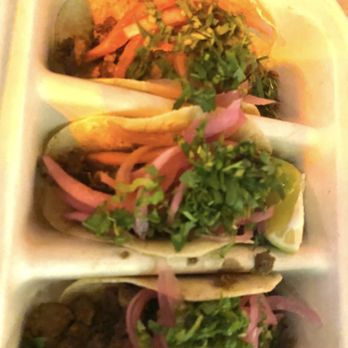 Taco Vibez - Carne asada taco platter. - Tacos Near Me - Fort Lauderdale, Florida