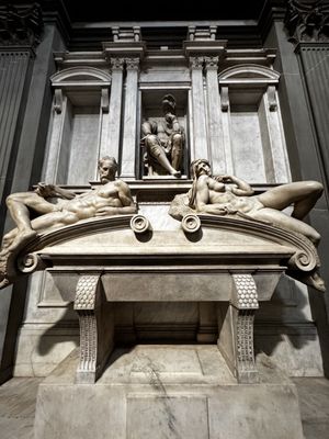 Cappelle Medicee by null