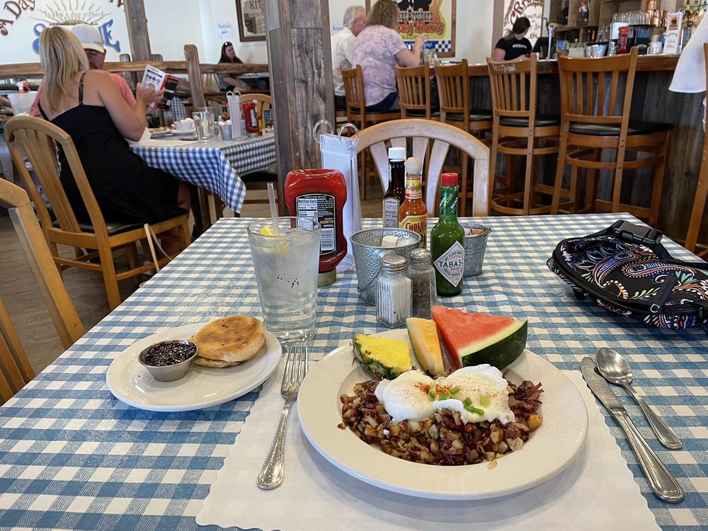 AWFUL ANNIE’S RESTAURANT 434 Photos & 487 Reviews American