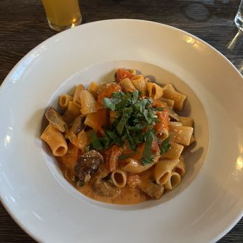 Luce - Rig and goose add sausage - Italian Near Me - Norfolk, Virginia