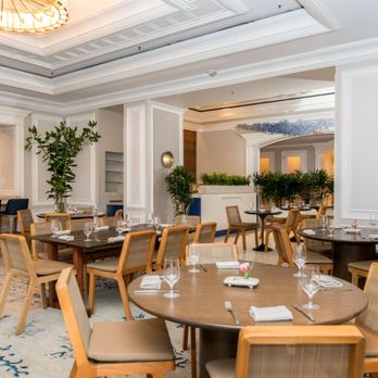 Eau Resort & Spa - All-Day Dining at Stir - Resorts Near Me - Manalapan, Florida Eau Resort & Spa - All-Day Dining at Stir - Resorts Near Me - Manalapan, Florida