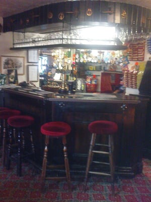 Hare & Hounds by null