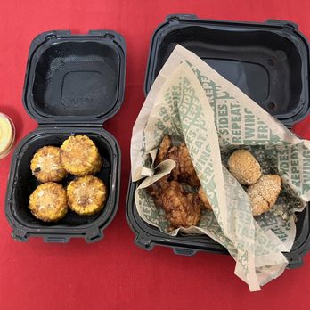 Wingstop - Corn, half Hawaiian (enjoyable) & half garlic Parmesan (preferred) with honey mustard dipping sauce - Chicken Wings Near Me - Medford, Massachusetts
