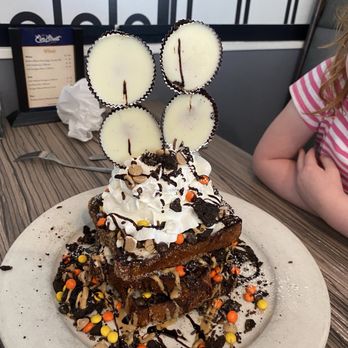 Elm Street Diner - Nutella Oreo Churro French Toast - Diners Near Me - Stamford, Connecticut