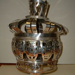 House of Renew - This Torah crown was crushed and was missing lettering and bells.