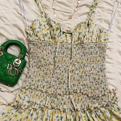 Luv the Tuscan countryside floral print, pure cotton textile is light & airy