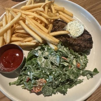 JOEY Dallas - Steak frittes, delicious. - New American Near Me - Dallas, Texas JOEY Dallas - Steak frittes, delicious. - New American Near Me - Dallas, Texas