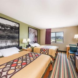 Super 8 by Wyndham Chanute - Guest room