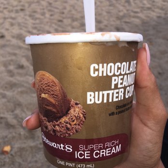 Stewart's Shops - Chocolate peanut butter ice cream! It's definitely thick and creamy. Pretty sweet, and a nice combination of chocolate and peanut butter. - Convenience Stores Near Me - Bolton Landing, New York