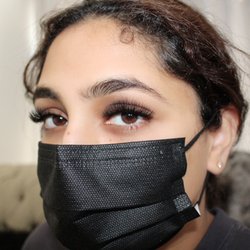 Afterglow Beauty Room - Volume lash extensions