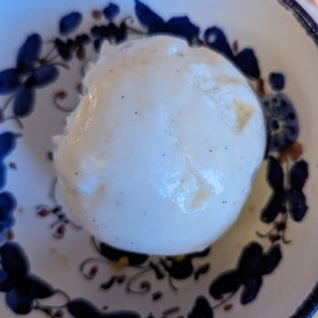 Gioia Cafe & Bar - Italian Near Me - New Haven, Connecticut