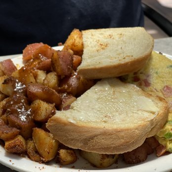 From Scratch Restaurant - Omelette - Breakfast & Brunch Near Me - Carmel, California