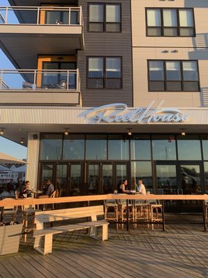 Reelhouse Marina Bay by null
