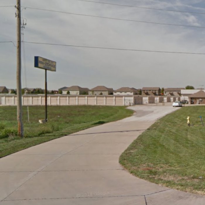 STORAGEMART 3920 S State Rte 291, Lee's Summit, Missouri Self