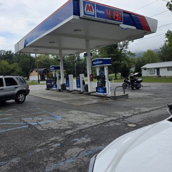Watkins Grocery - Grocery Near Me - Salem, Virginia