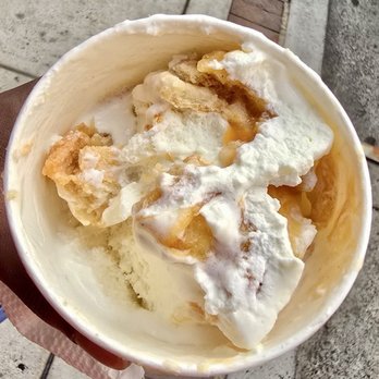 Scoop N Scootery - A LA MODE - Ice Cream & Frozen Yogurt Near Me - Arlington, Virginia Scoop N Scootery - A LA MODE - Ice Cream & Frozen Yogurt Near Me - Arlington, Virginia