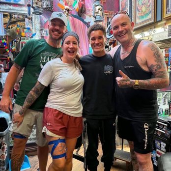 Swineline Tattoo - Family with tattoo artist - Tattoo Near Me - Waterford, WD Swineline Tattoo - Family with tattoo artist - Tattoo Near Me - Waterford, WD