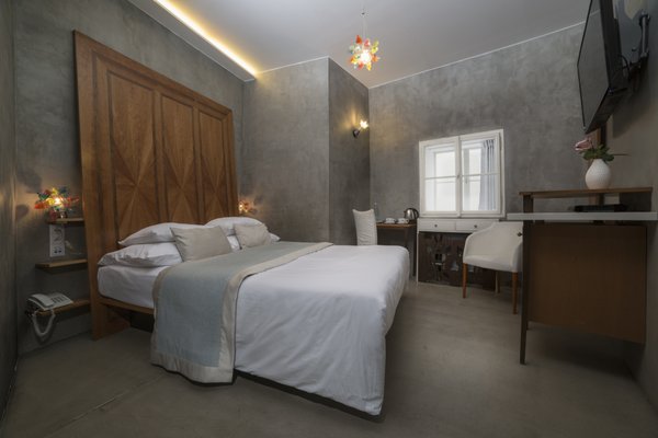 Design Hotel Neruda Prague by null