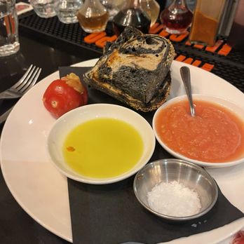 Gala - Pan con tomate - Spanish Near Me - Santa Barbara, California