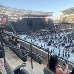 seats from FNDCLA (founders club A) section