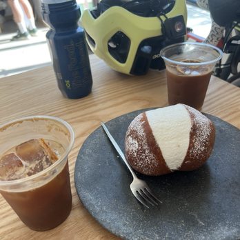 Modu Cafe - Modu cream puff  Light and airy - Coffee & Tea Near Me - Los Angeles, California