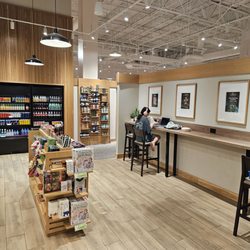 Barnes & Noble - Rear of cafe