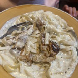 Casa Del Mare - Kids chicken Alfredo