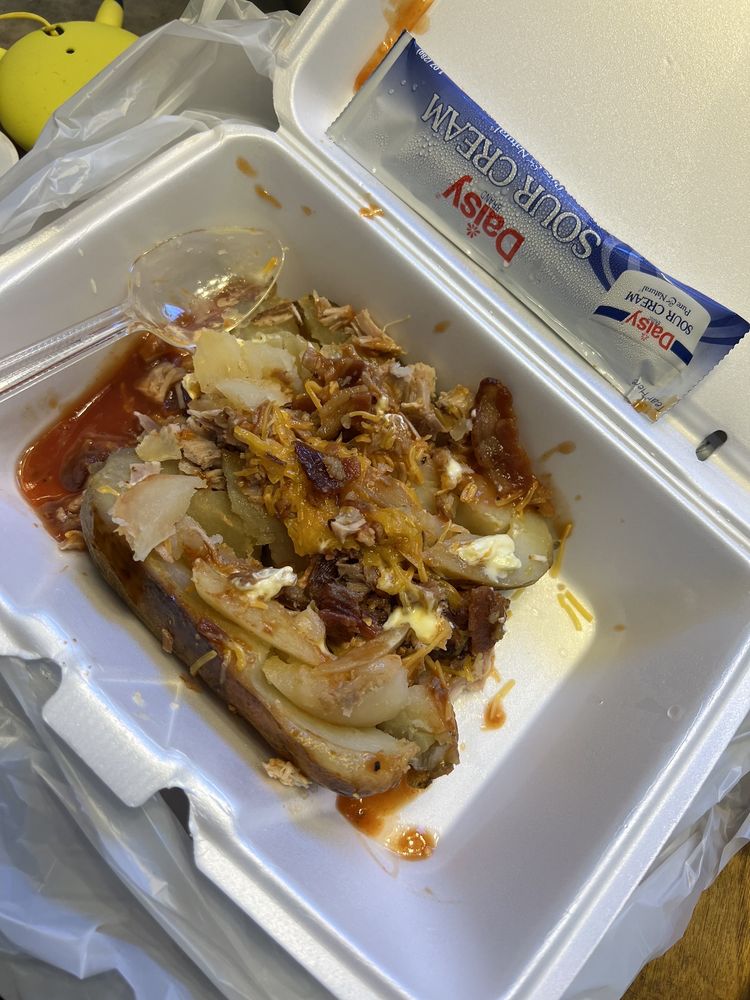 CHARLIE’S BARBEQUE Updated October 2024 19 Photos & 40 Reviews