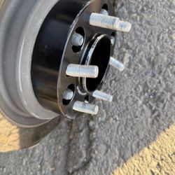 Chichoche Tires & Auto Repair